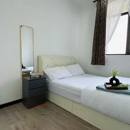 Putrajaya Antara Residence Air-Con Suite Facing Lake View Exterior photo