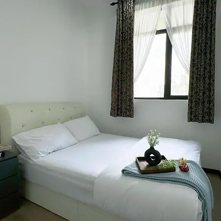 Putrajaya Antara Residence Air-Con Suite Facing Lake View Exterior photo