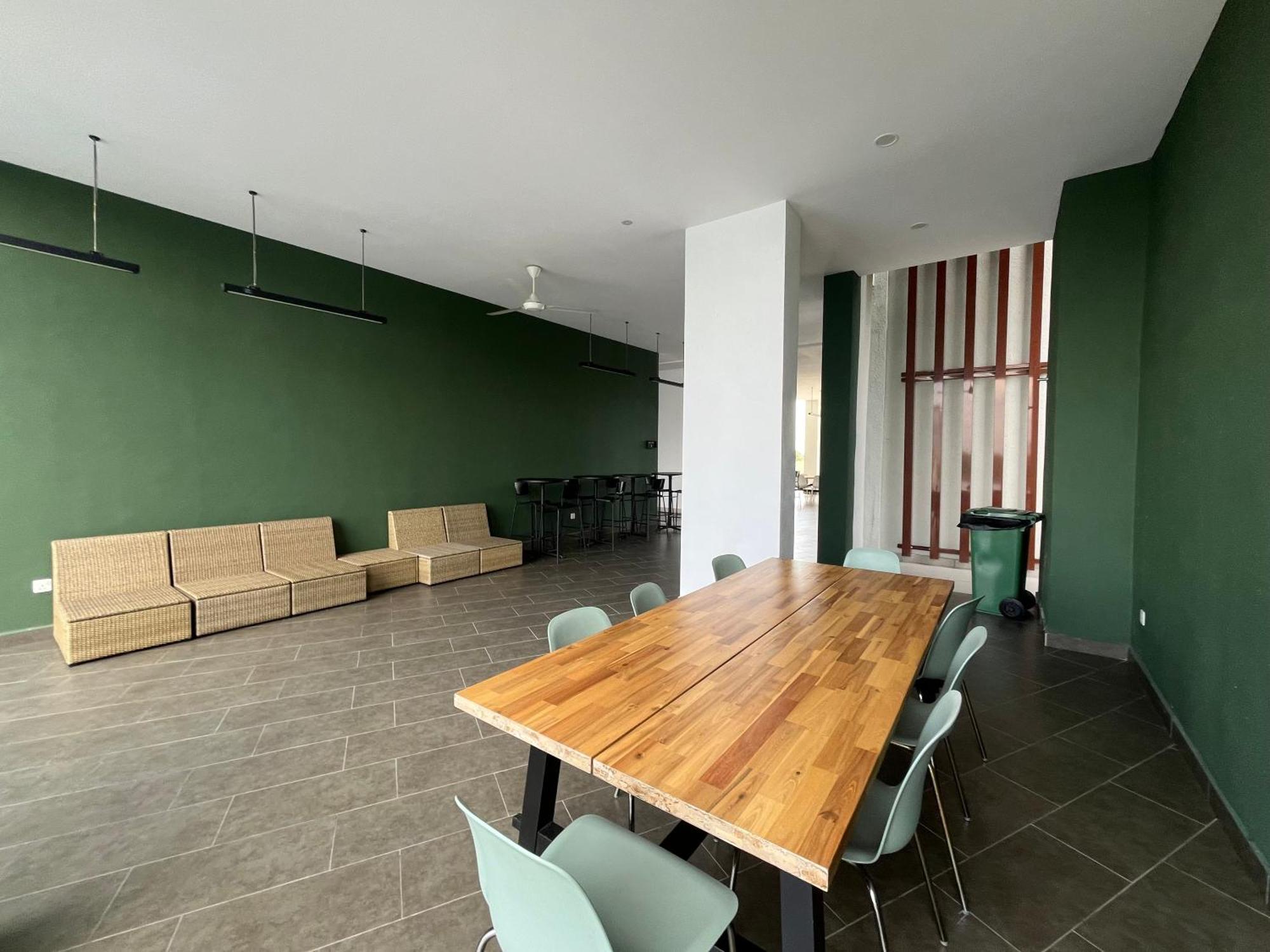 Apartment Antara Air-con Facing View *